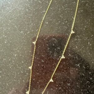 Elegant Gold Necklace with Triangular Accents